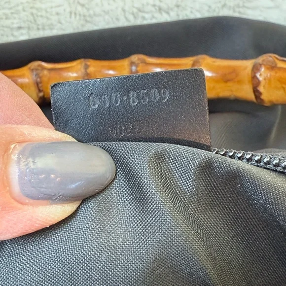 Gucci black bamboo handle bag vintage with COA - Picture 10 of 17